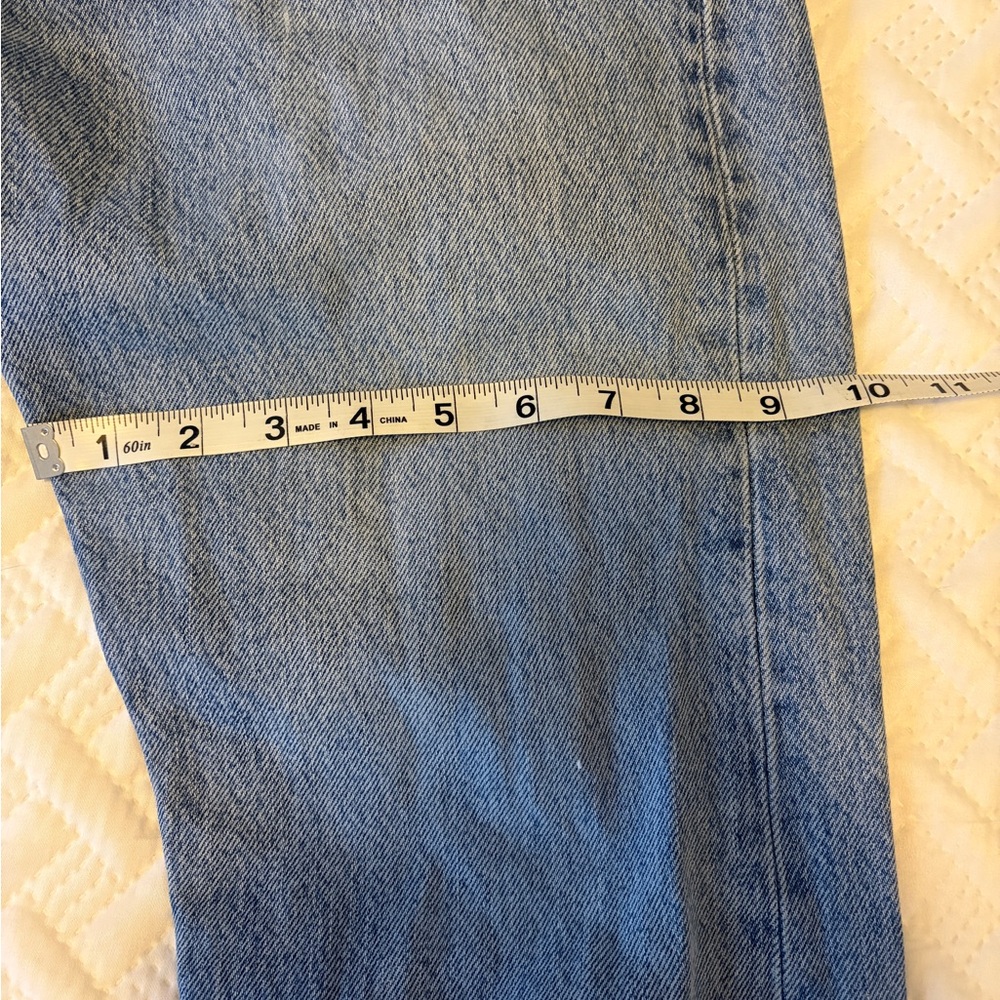 Levi's “Wedgie” Rigid Cropped Jeans w/Distressed Hem - Size 30 Circa 2019 - Picture 7 of 8